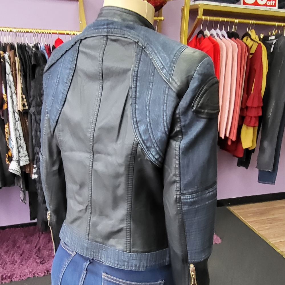 Motto Junior Jacket - image 5